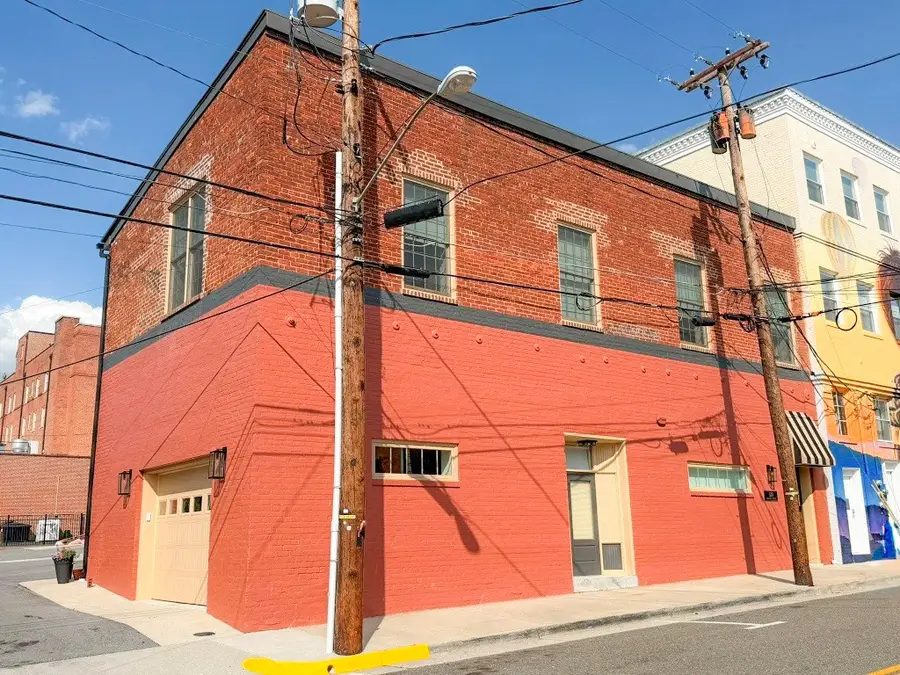 120 Tazewell Street, Wytheville, VA 24382 - #2