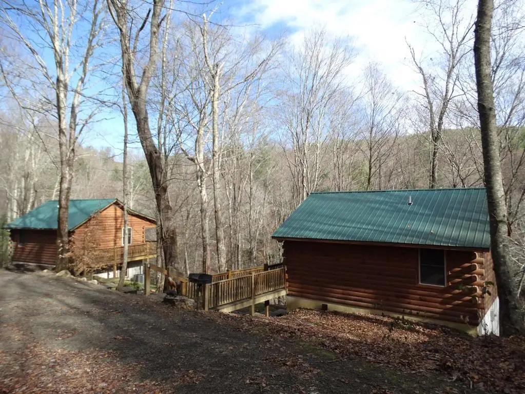313/317 Little Reed Acres Ln, Hillsville, VA 24343 - #1