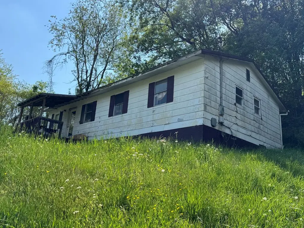 275 Mountain Road, Richlands, VA 24641 - #1