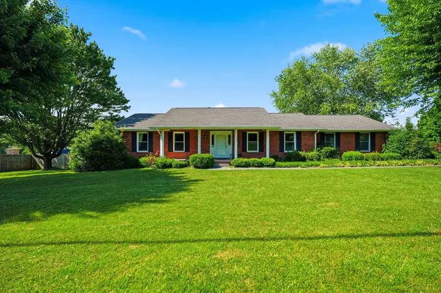149 Robin Circle, Bristol, VA 24202-5921 - #2
