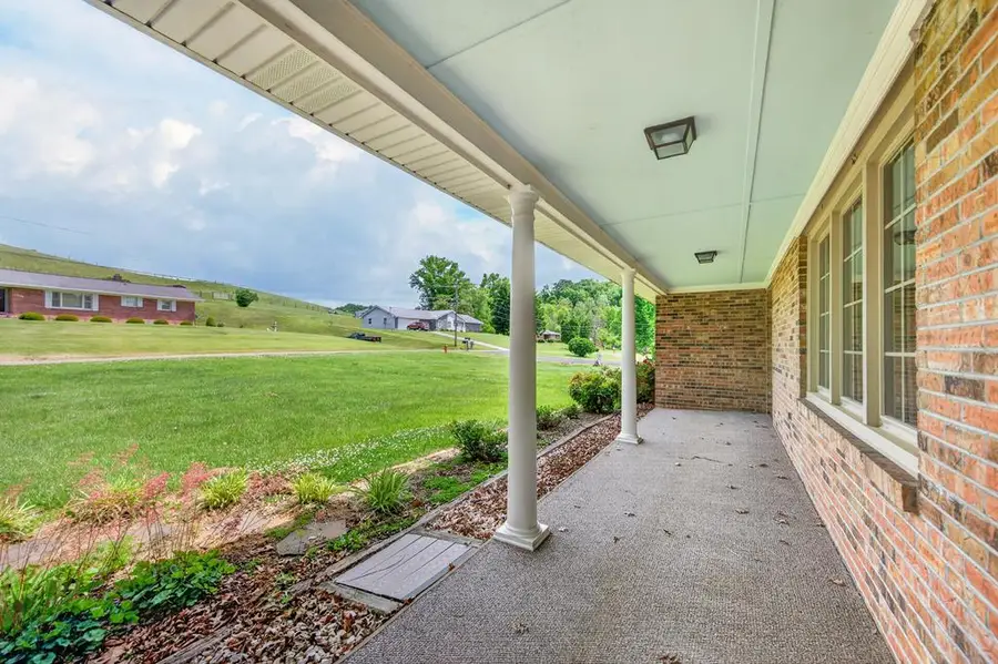348 Greystone Rd, Marion, VA 24354 - #3