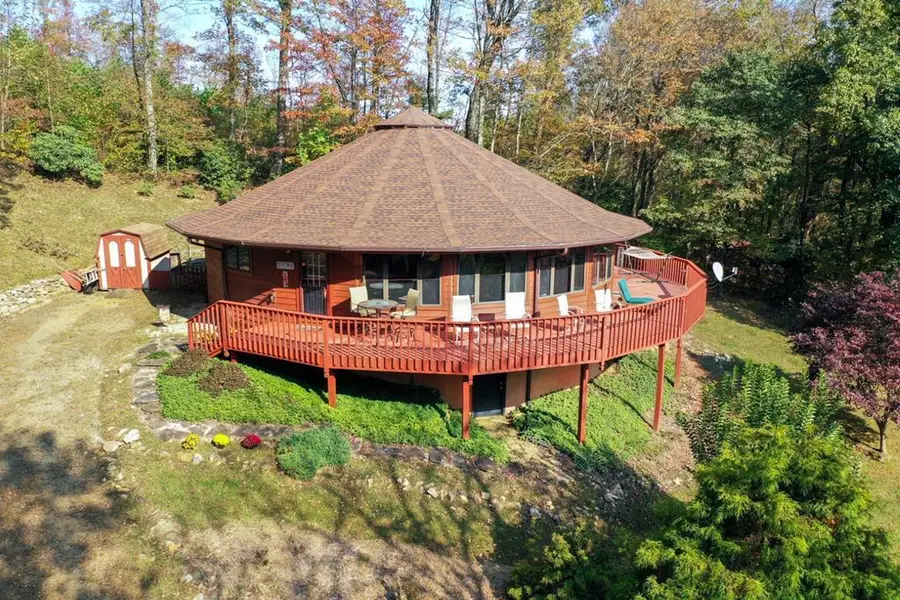 132 Chestnut Ridge, Hillsville, VA 24343 - #2