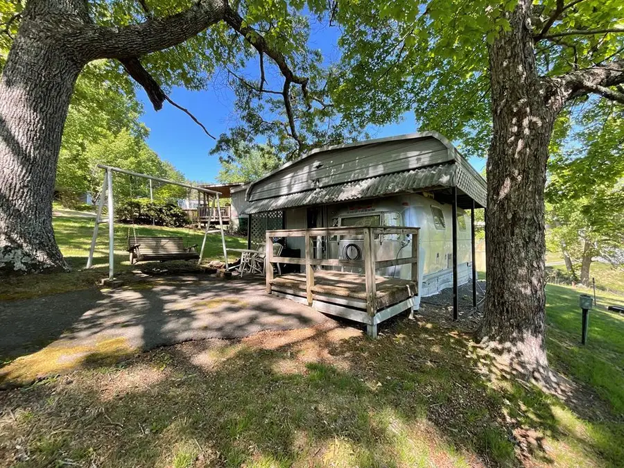 63 Starview Lane, Galax, VA 24333 - #2