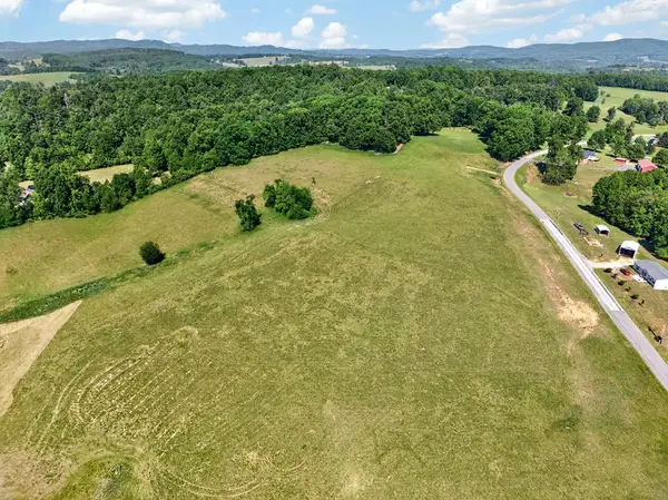 5.65 Long Level Rd., Floyd, VA 24091
