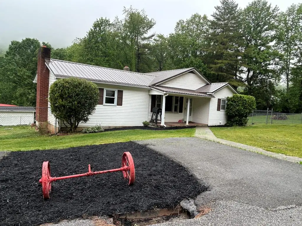 489 Broadway Road, Wytheville, VA 24382 - #1