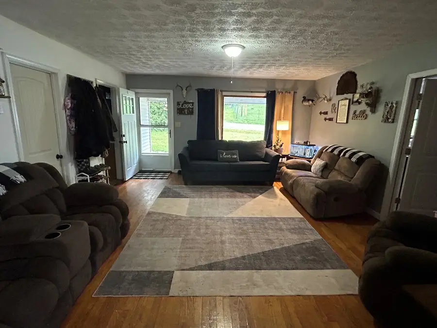 489 Broadway Road, Wytheville, VA 24382 - #3