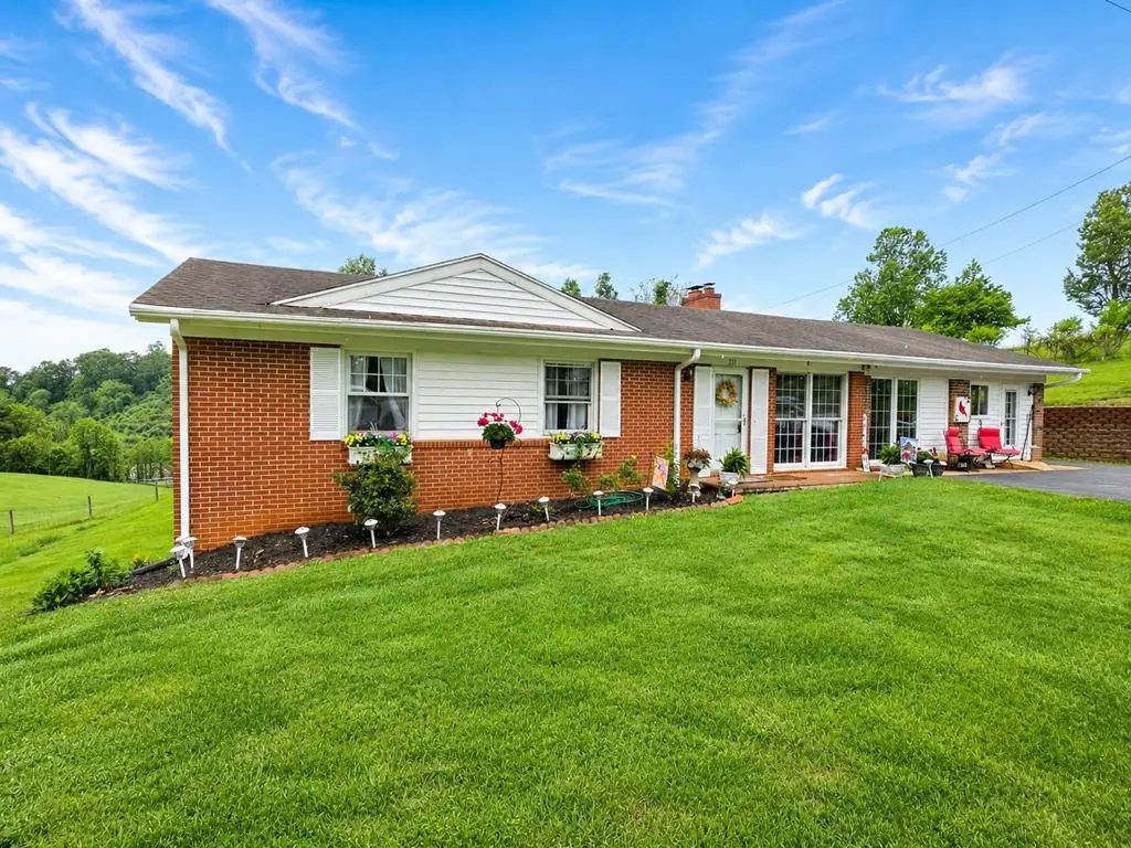 237 Wildwood Lane, Galax, VA 24333 - #1