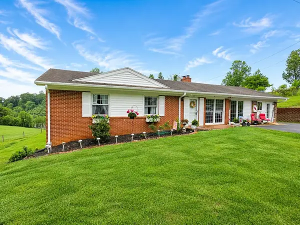 237 Wildwood Lane, Galax, VA 24333