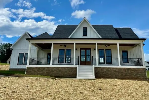 20235 Yeary Trl, Abingdon, VA 24211