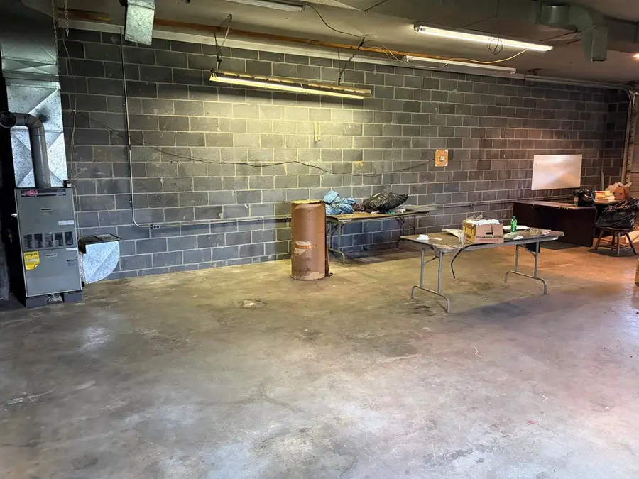 1686 Rescue Rd, Austinville, VA 24312 - #3
