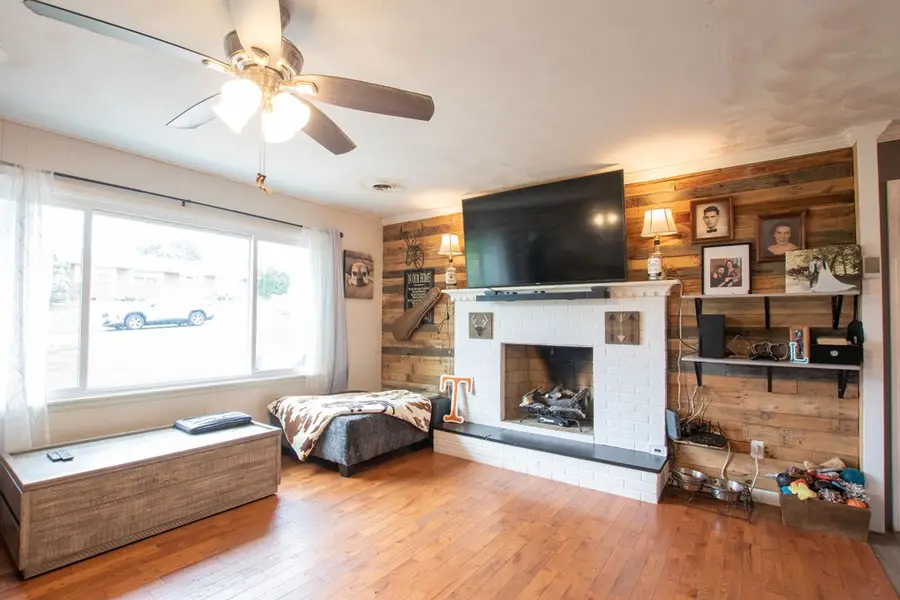 19201 Moulin ST, Abingdon, VA 24210 - #2