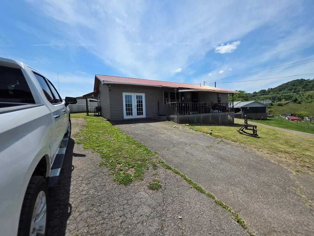12 Poplar, Honaker, VA 24260 - #1