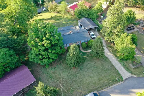 906 Childress Drive, Martinsville, VA 24112