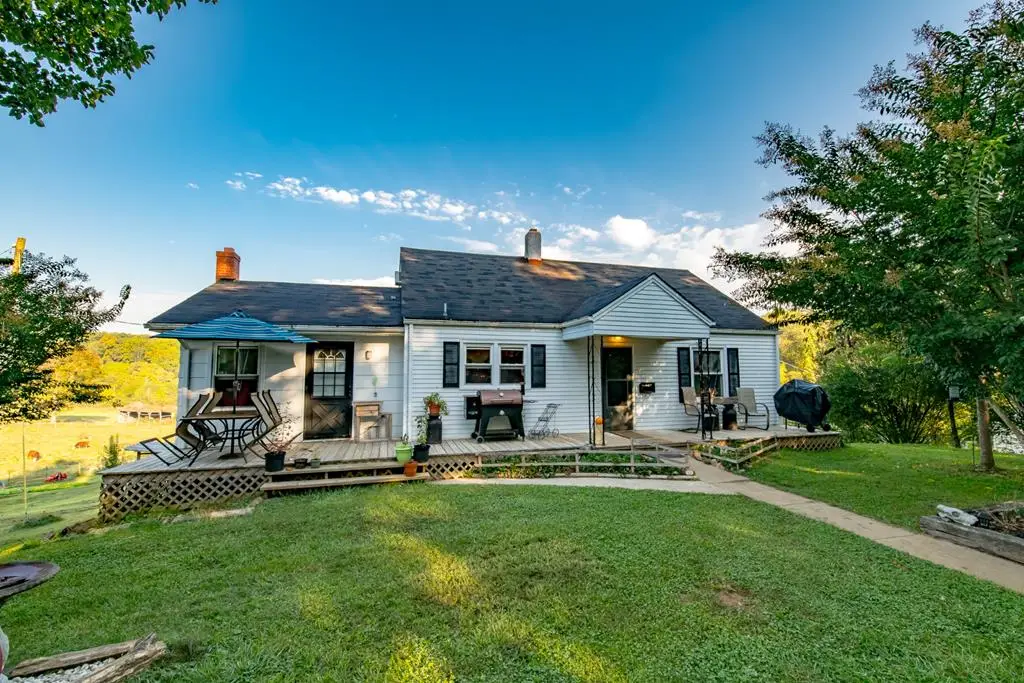360 Kenbrook Dr, Galax, VA 24333 - #1