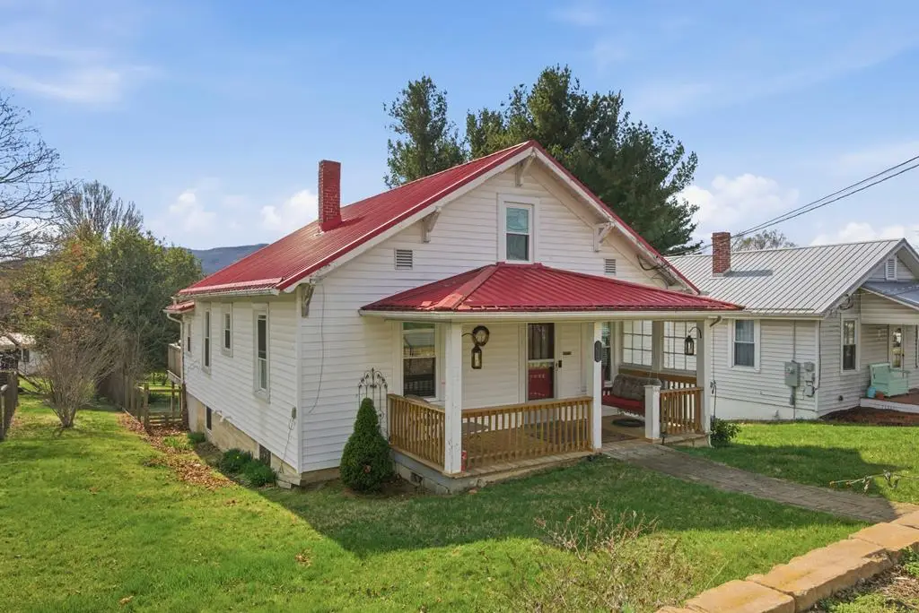 945 North St, Wytheville, VA 24382 - #1