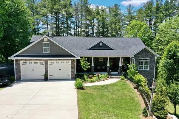 351 Oak Hollow Circle, Galax, VA 24333