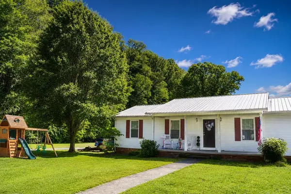 142 4th street, Cedar Bluff, VA 24609