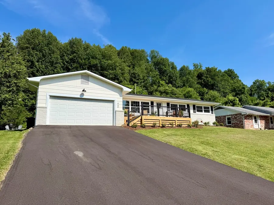 949 Emerald Valley Circle, Gate City, VA 24251 - #3