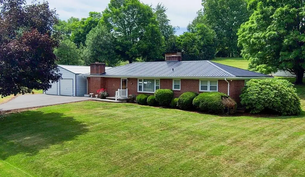 20495 Blue Spruce Rd., Bristol, VA 24202 - #1
