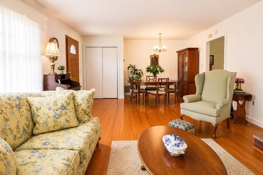 20495 Blue Spruce Rd., Bristol, VA 24202 - #3
