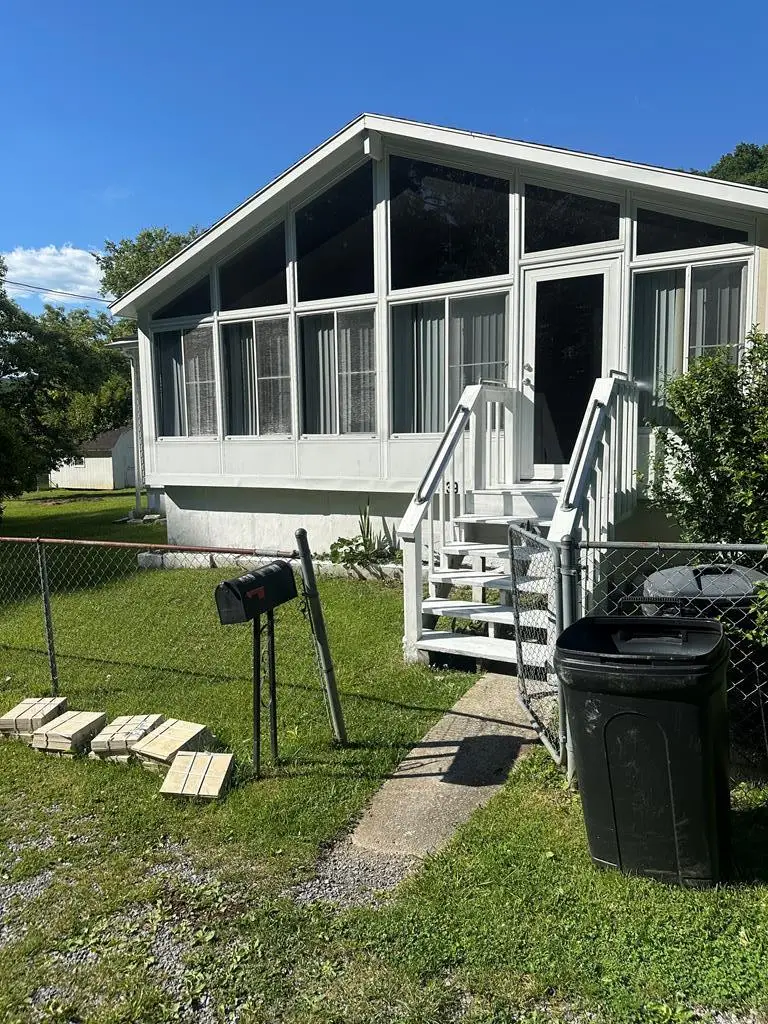 439 Brown Avenue, Richlands, VA 24641 - #1