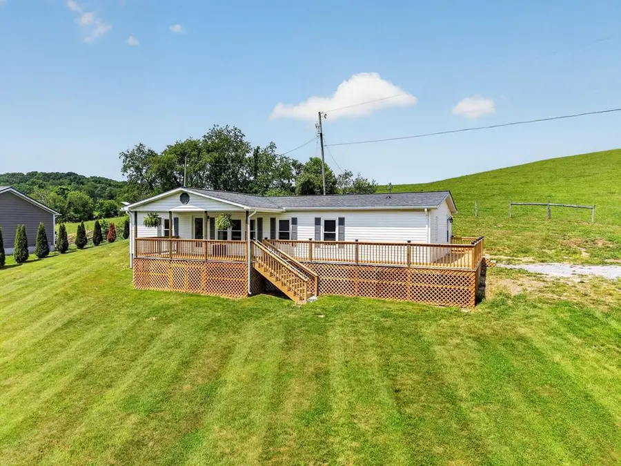 1439 Ivanhoe Road, Max Meadows, VA 24360 - #2