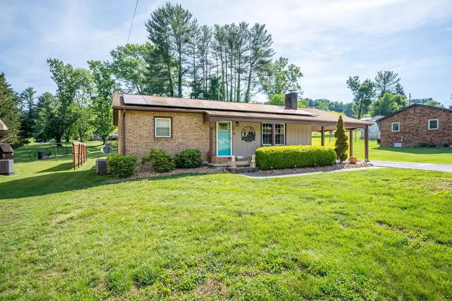 183 Harris Ln, Marion, VA 24354 - #3