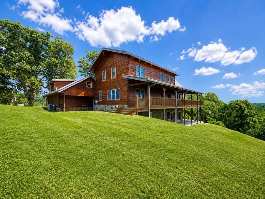 287 Northview Ln, Independence, VA 24348 - #2