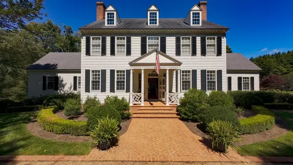 910 Glendale Road, Galax, VA 24333