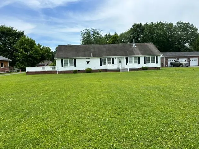 136 Little Rd, Raven, VA 24639 - #1