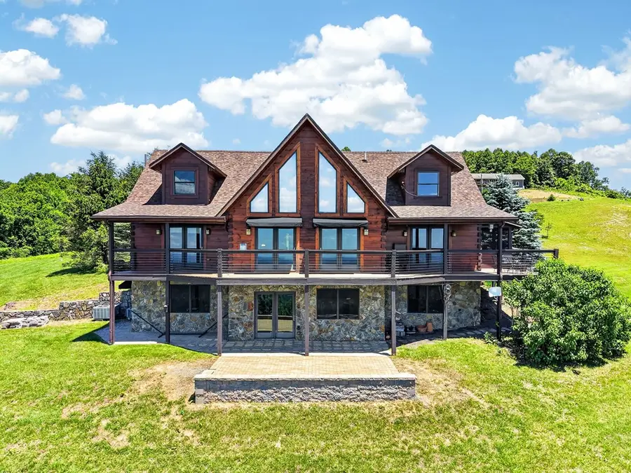 482 Apple Hill Ln, Fancy Gap, VA 24328 - #2