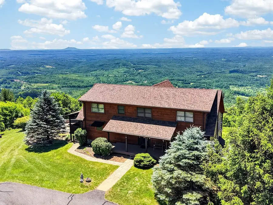 482 Apple Hill Ln, Fancy Gap, VA 24328 - #3