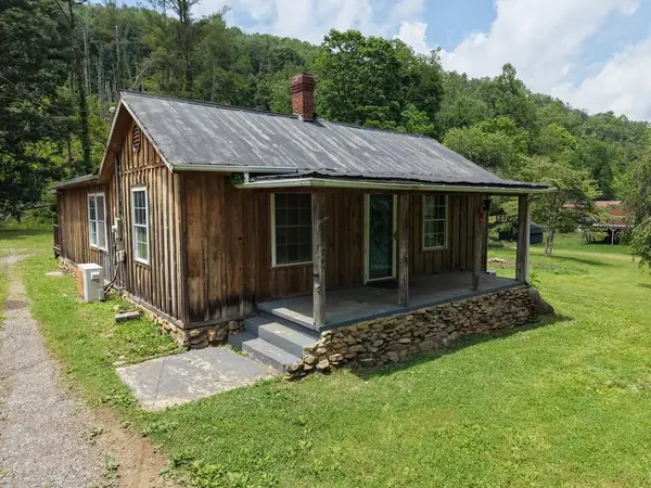 263 Currin Valley Road, Marion, VA 24354