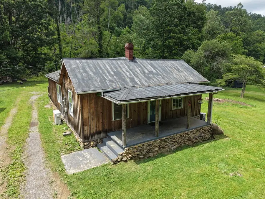 263 Currin Valley Road, Marion, VA 24354 - #3