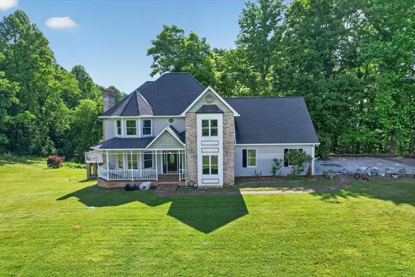 1335 Green Acres Street, Pounding Mill, VA 24637