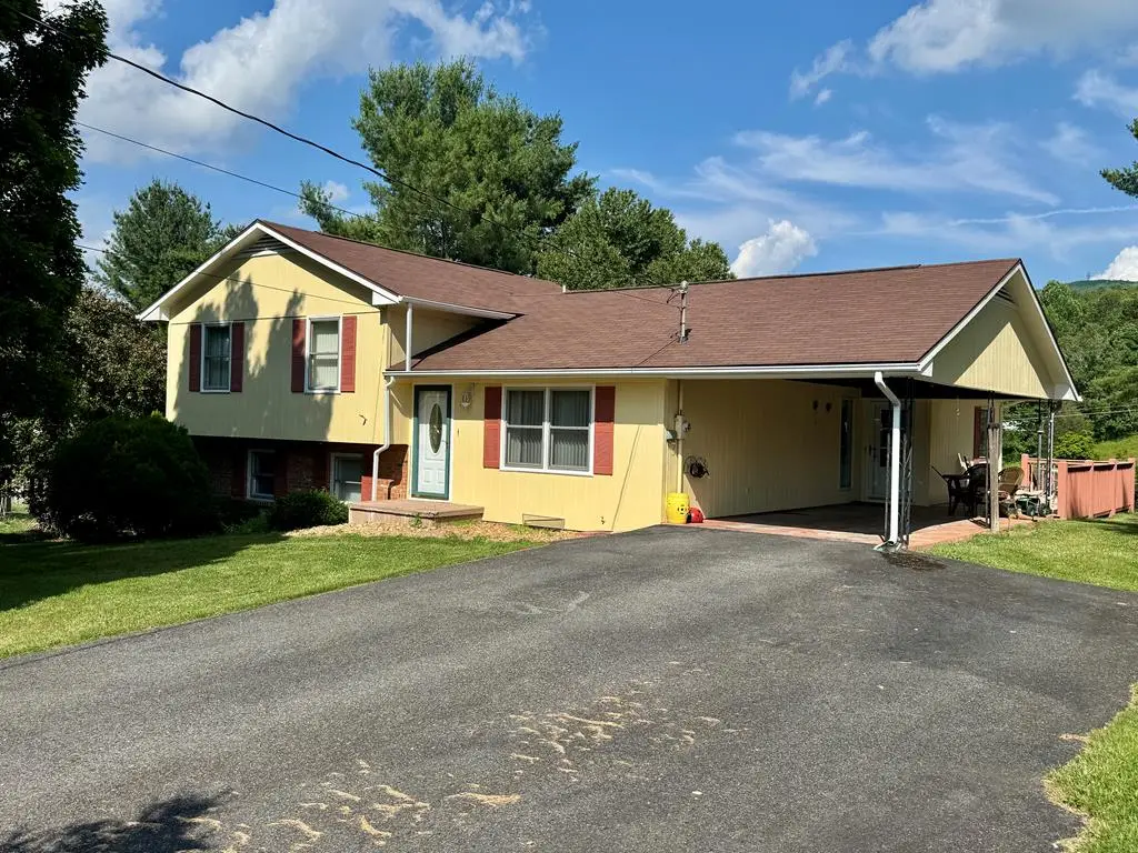 145 Wye, Wytheville, VA 24382 - #1