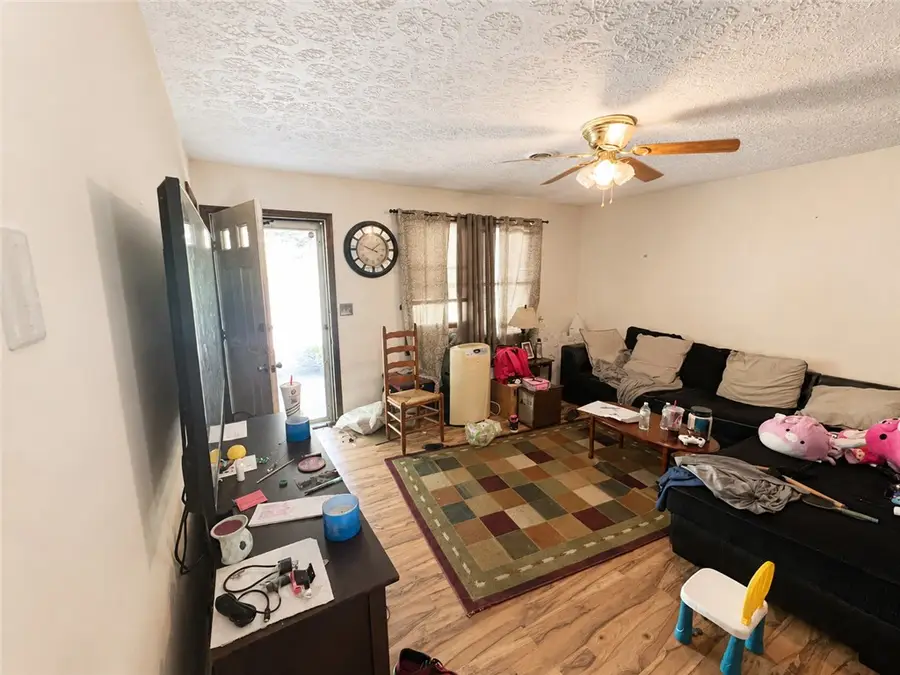 853 Stroupe Mountain Rd, Wytheville, VA 24382 - #2