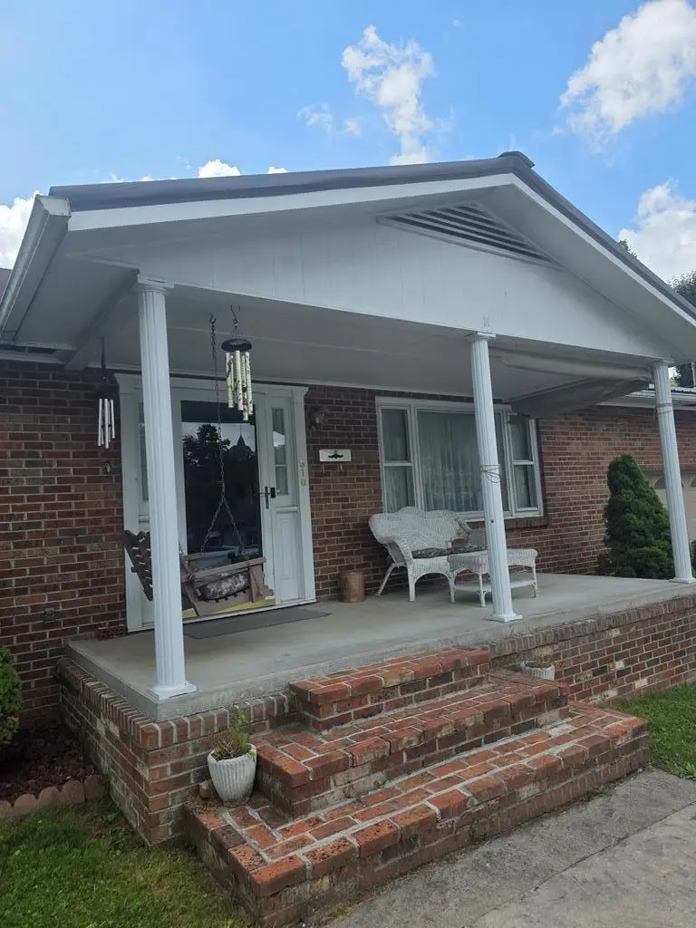 310 CORNETT ST, Appalachia, VA 24216 - #1