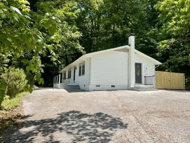 552 INDUSTRY ROAD, North Tazewell, VA 24630 - #2