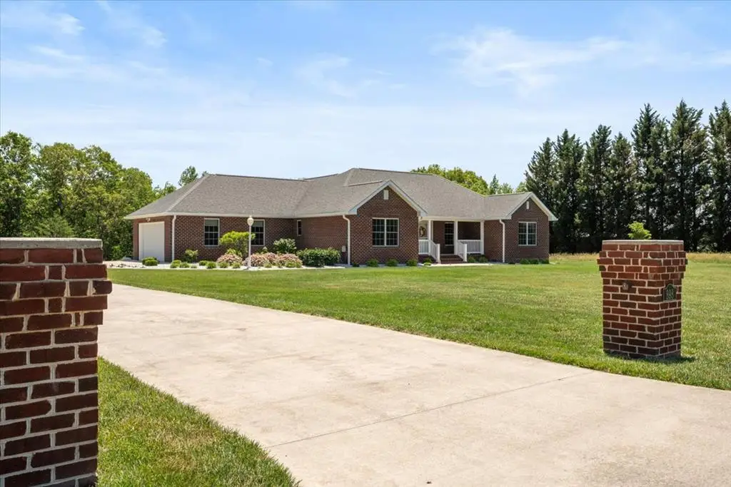 898 Bear Trail, Cana, VA 24317 - #1