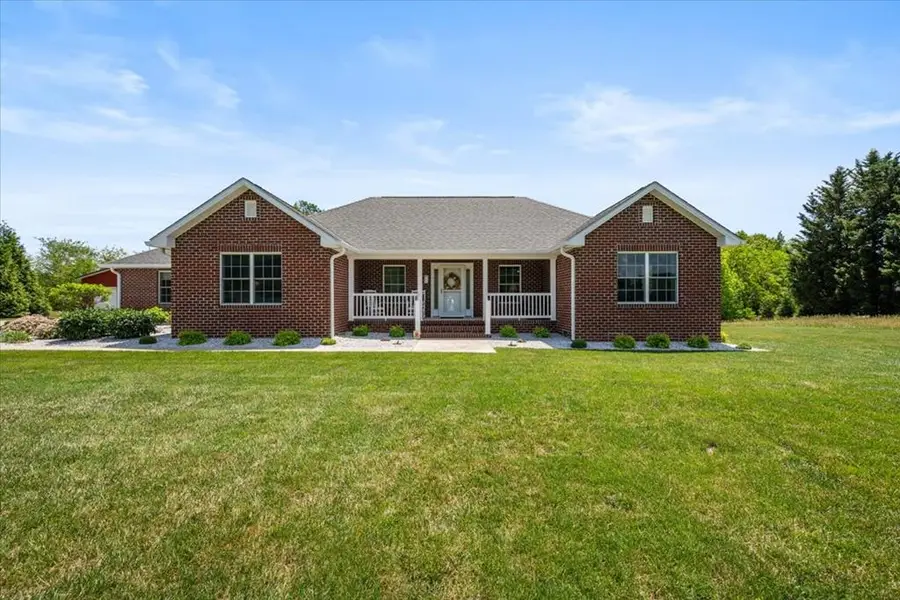 898 Bear Trail, Cana, VA 24317 - #3