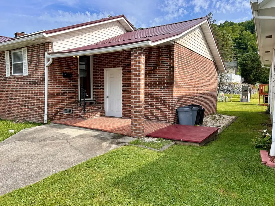 1817 5th Street, Richlands, VA 24641 - #3