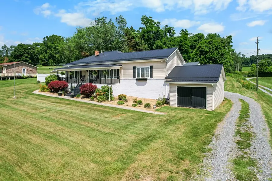17461 Wyndale Rd, Abingdon, VA 24210 - #2