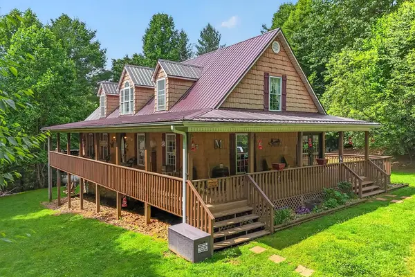 1313 Grinders Mill Rd, Galax, VA 24333