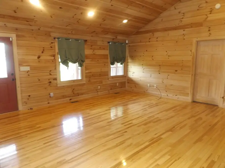 201 Deer Ridge Rd., Hillsville, VA 24343 - #3