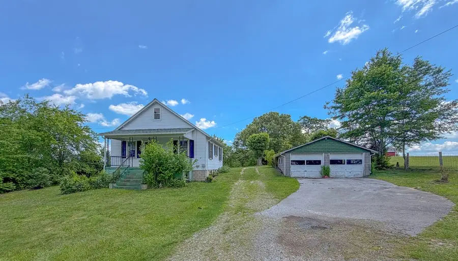 960 Ivanhoe Rd, Lead Mines, VA 24360 - #3