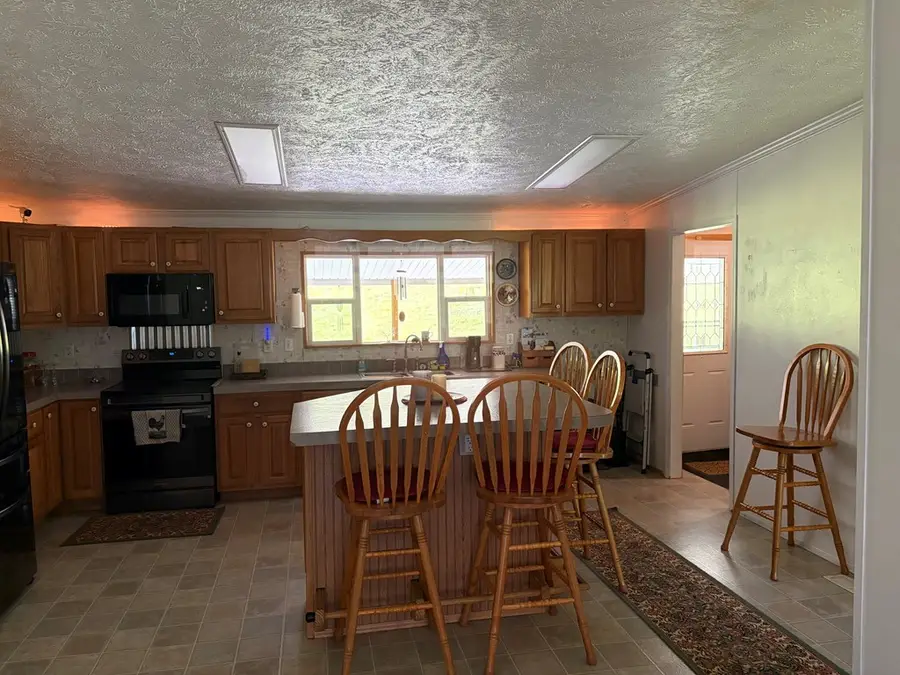 1615 Myrtle Road, Tazewell, VA 24651 - #3