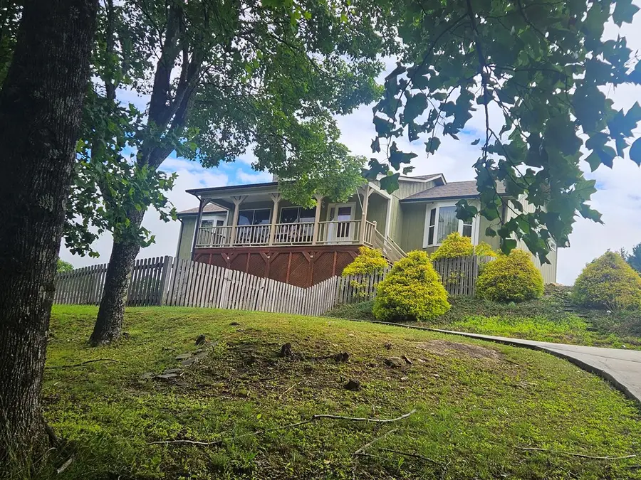 69 Overland Trail, Fancy Gap, VA 24328 - #2