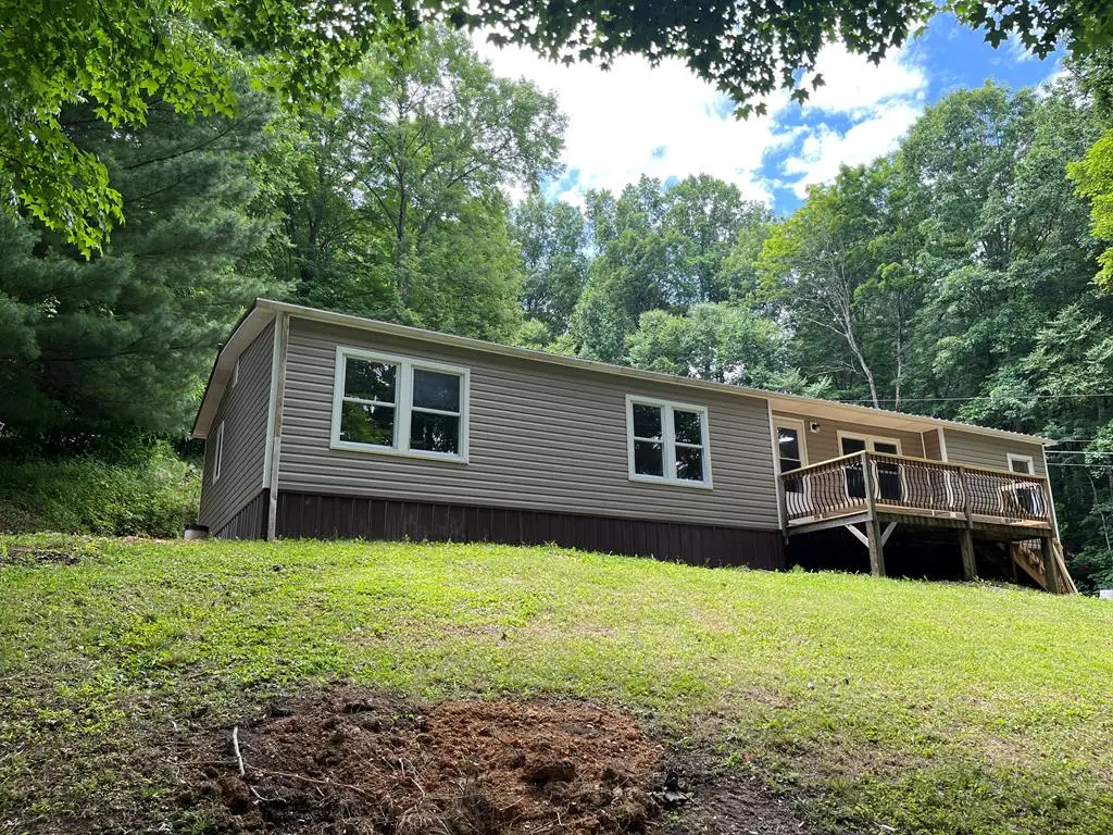133 Tacoma, Tazewell, VA 24651 - #1