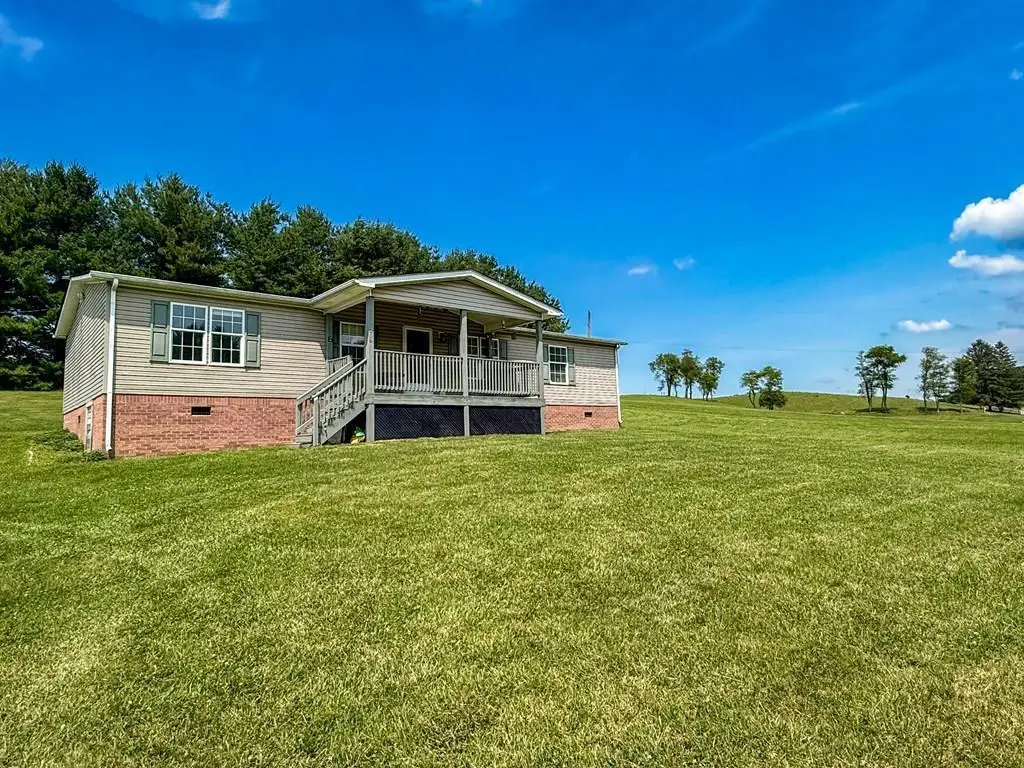 268 Rural Retreat Lake Rd., Rural Retreat, VA 24368 - #1
